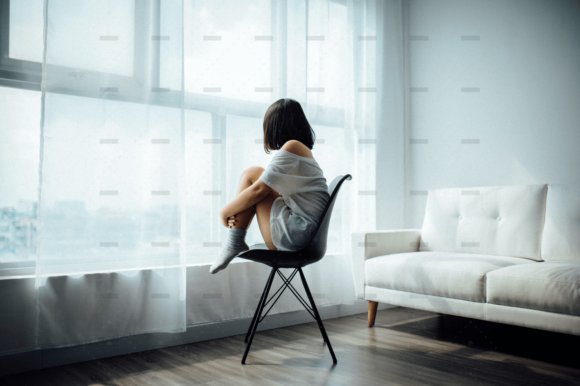 Some Notes on Anxiety for the Actors in the Room